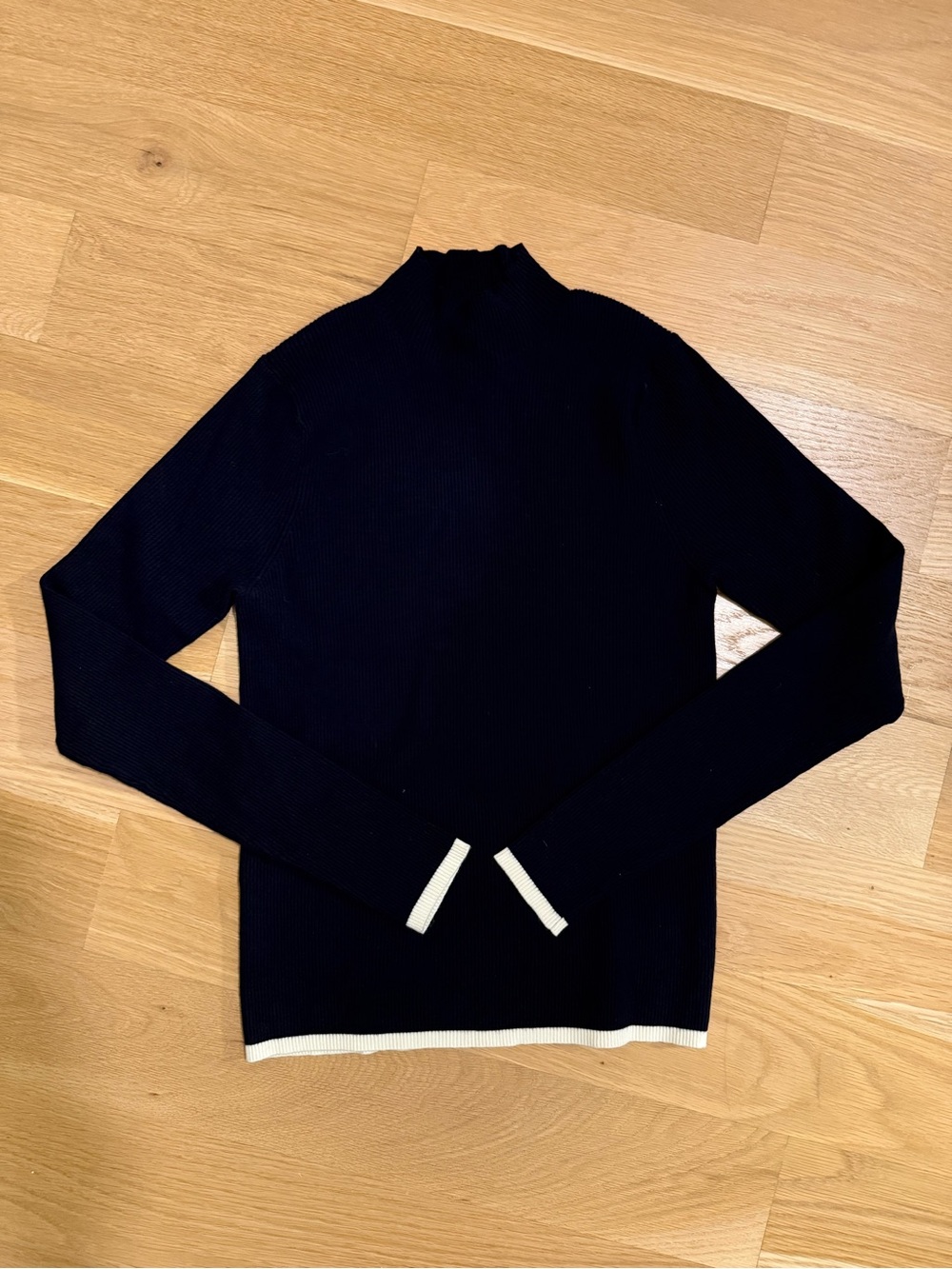 Mango NWT Sz L Navy Ribbed Mock Neck Sweater White Contrast Trim Chic